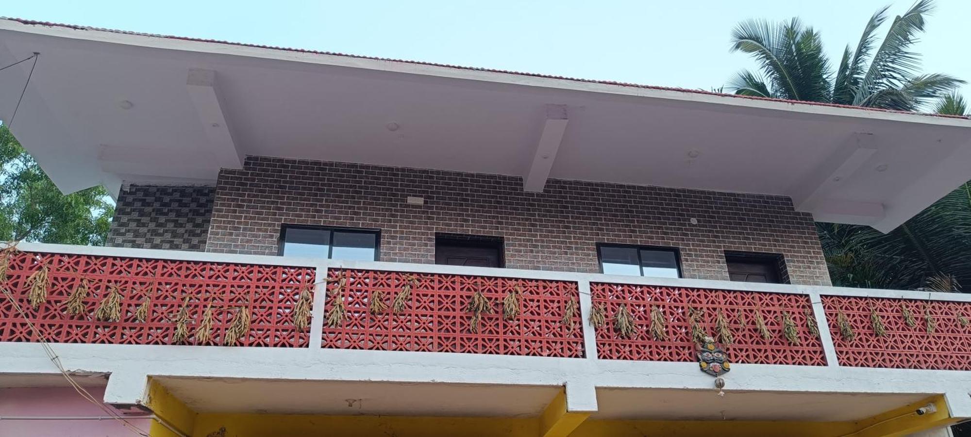 Mahalaxmi Guest House โกการ์นา ภายนอก รูปภาพ